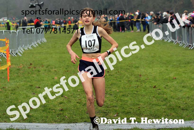 Girls Under-15s 2023 Northern Cross Country Champs., Witton Park, Blackburn. Photo: David T. Hewitson/Sports for All Pics